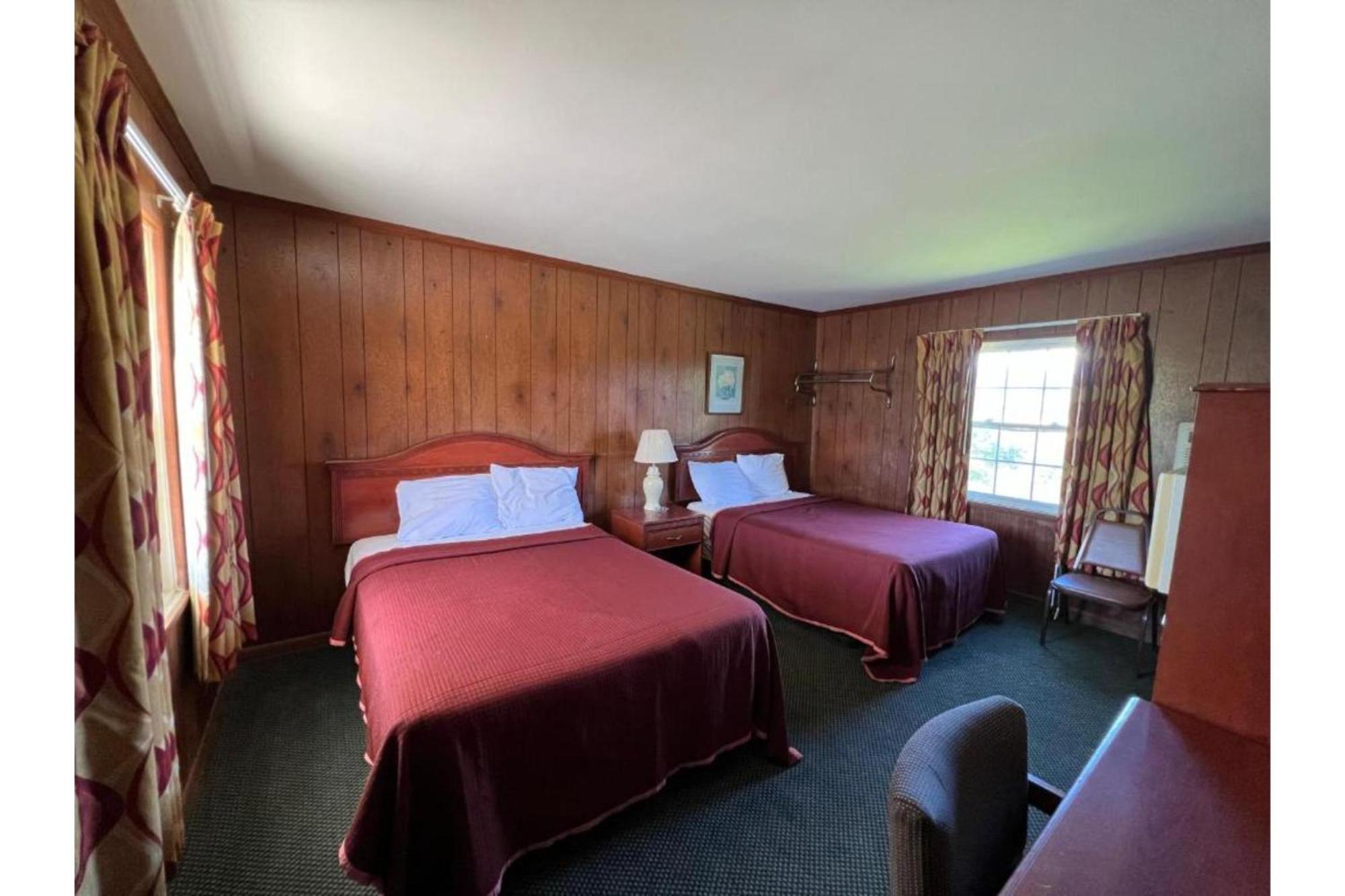 Relax Inn By Oyo Natural Bridge I-81 Exteriör bild